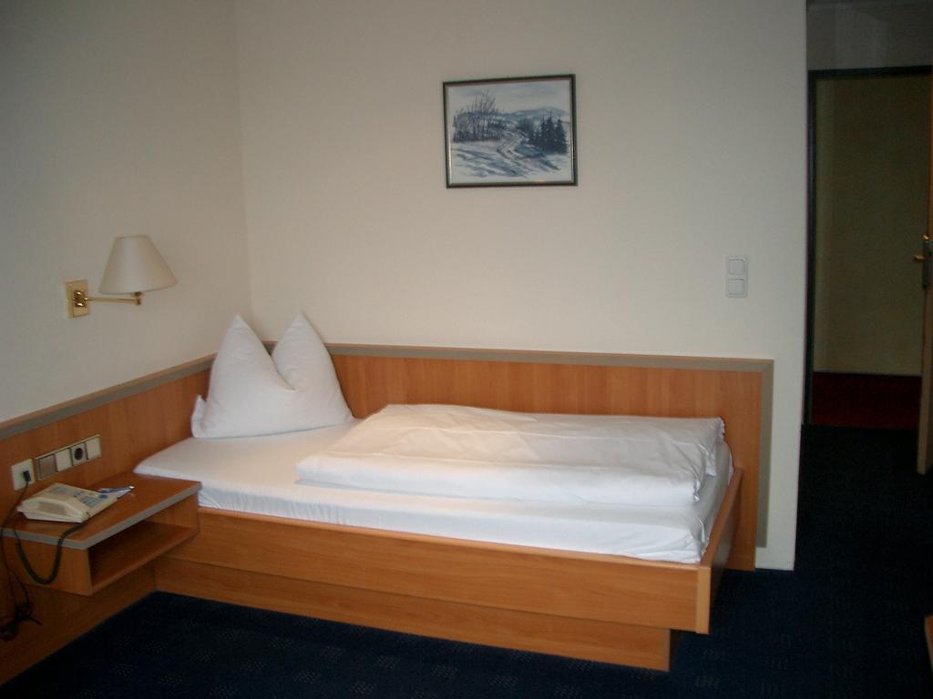 Hotel Randsbergerhof Cham Room photo